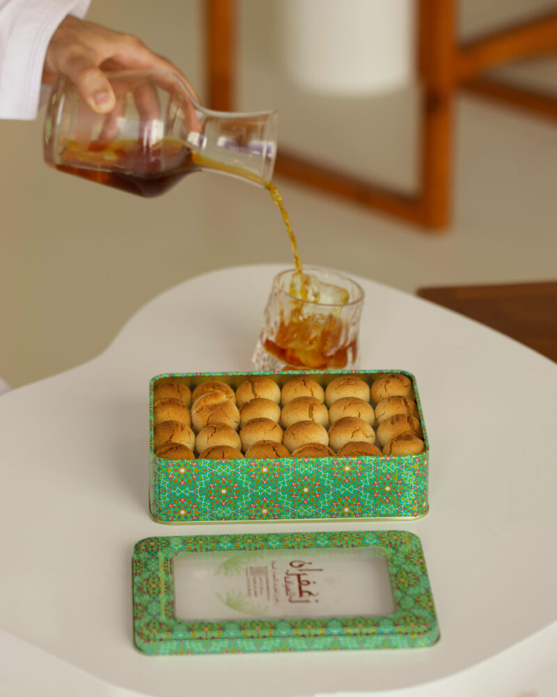 غٌريبة سادة